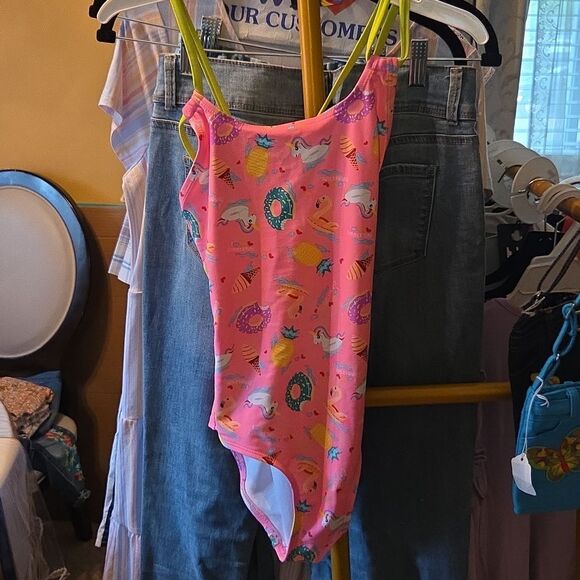 GIRL SWIMSUIT - Picture 1 of 1